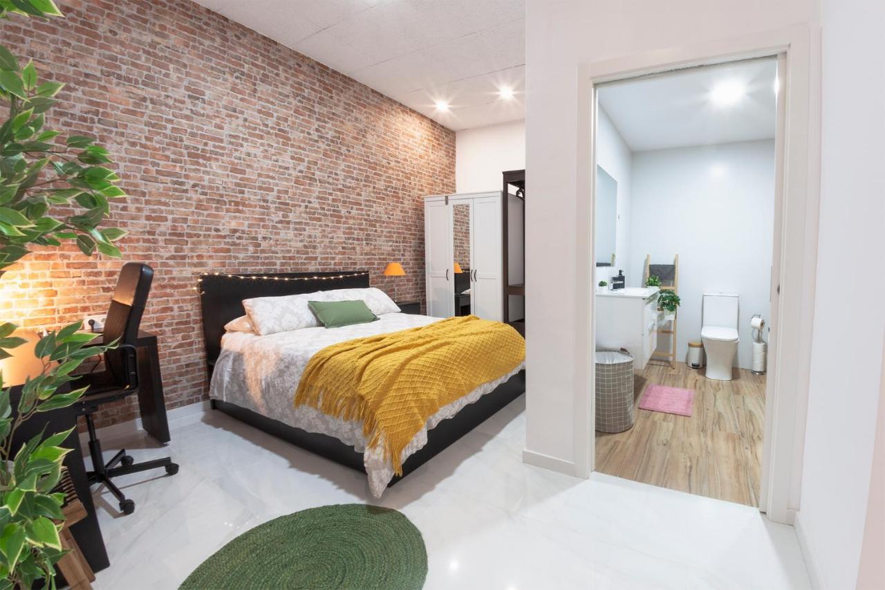 Digital Nomad Retreat 2 -Great Location Near Metro Apartment บาเลนเซีย ภายนอก รูปภาพ