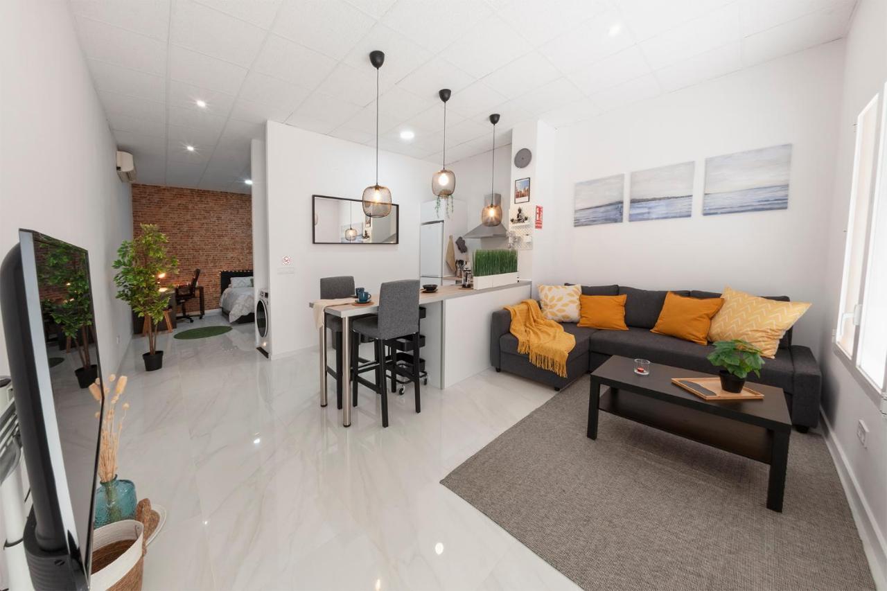 Digital Nomad Retreat 2 -Great Location Near Metro Apartment บาเลนเซีย ภายนอก รูปภาพ